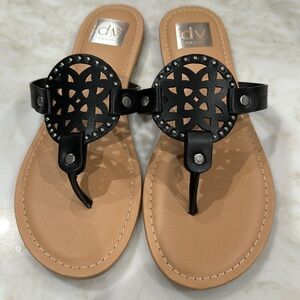 DV by Dolce Vita Gotie Black Sandals. NWOT- never worn. Size 8.5